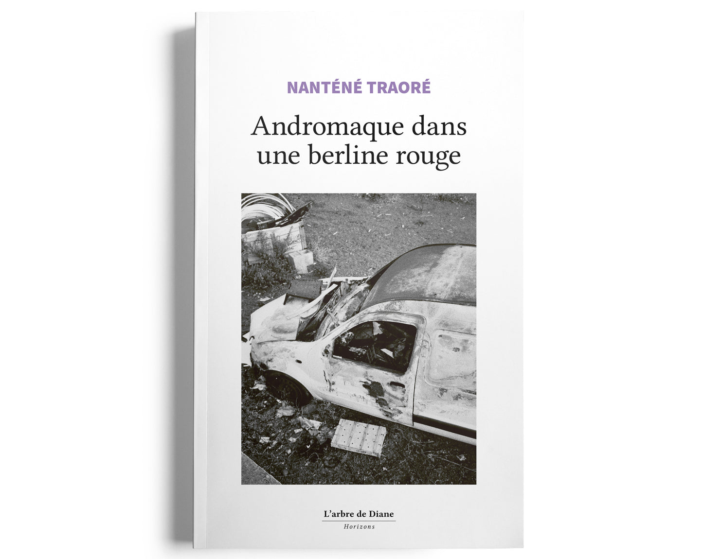 Nouveauté - Andromaque dans une berline rouge